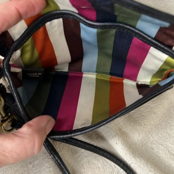 Coach Legacy Signature Brown Canvas & Leather Turnlock Wristlet Striped Interior - Picture 6 of 14